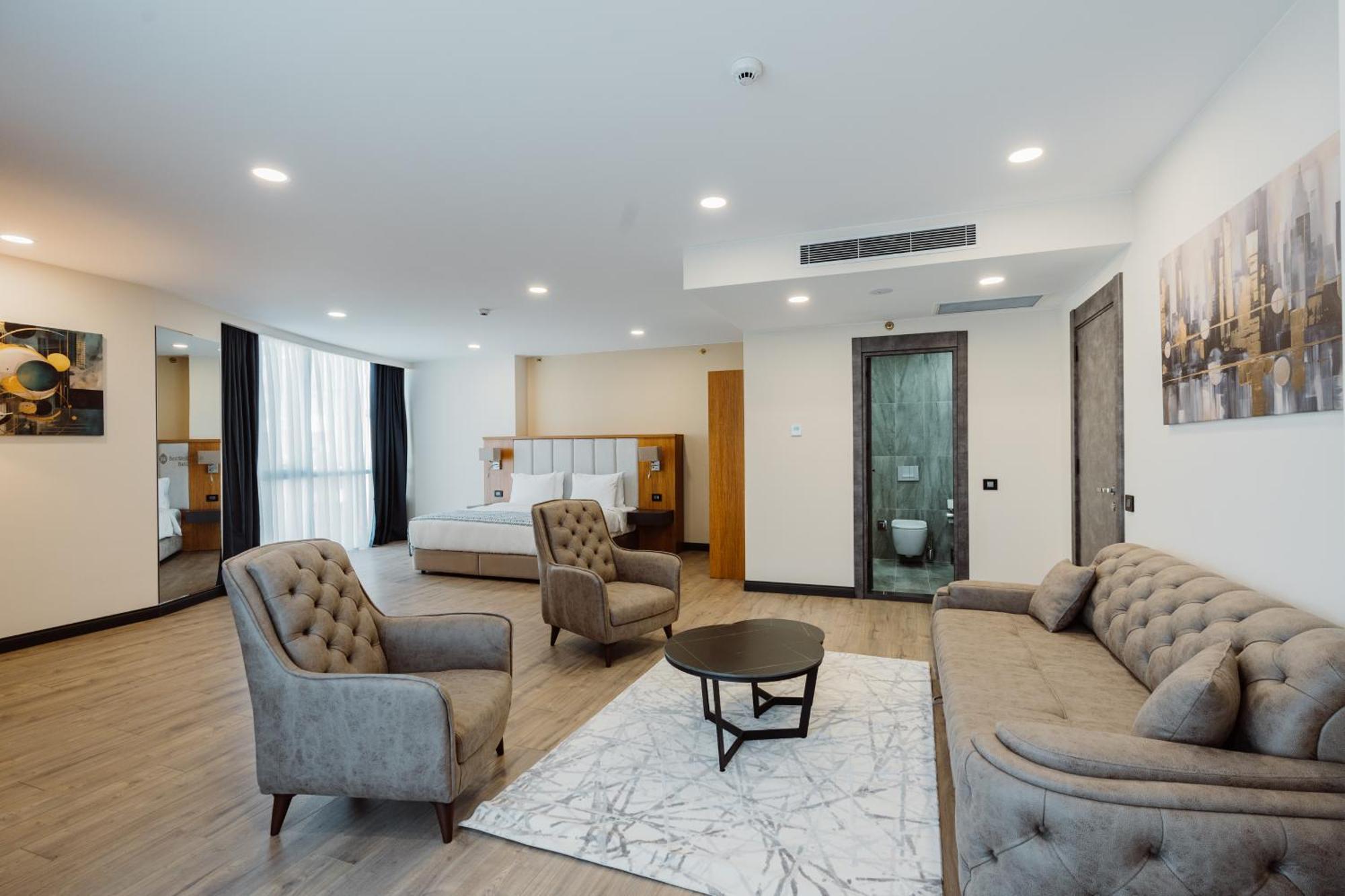 Best Western Plus Batumi Ngoại thất bức ảnh