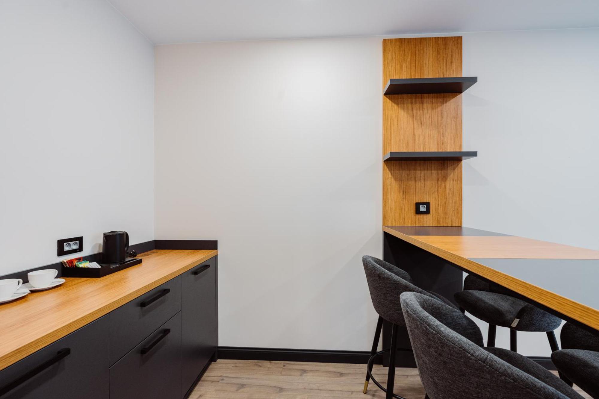 Best Western Plus Batumi Ngoại thất bức ảnh