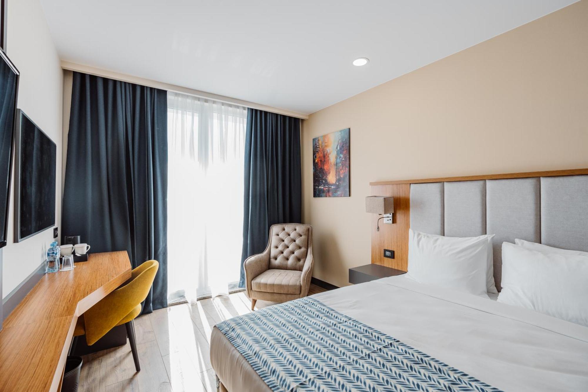 Best Western Plus Batumi Ngoại thất bức ảnh