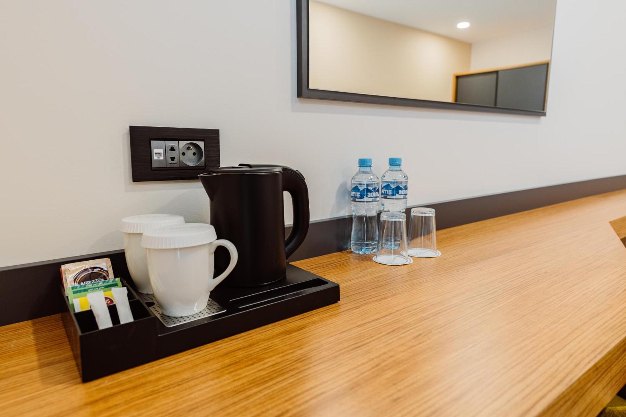 Best Western Plus Batumi Ngoại thất bức ảnh